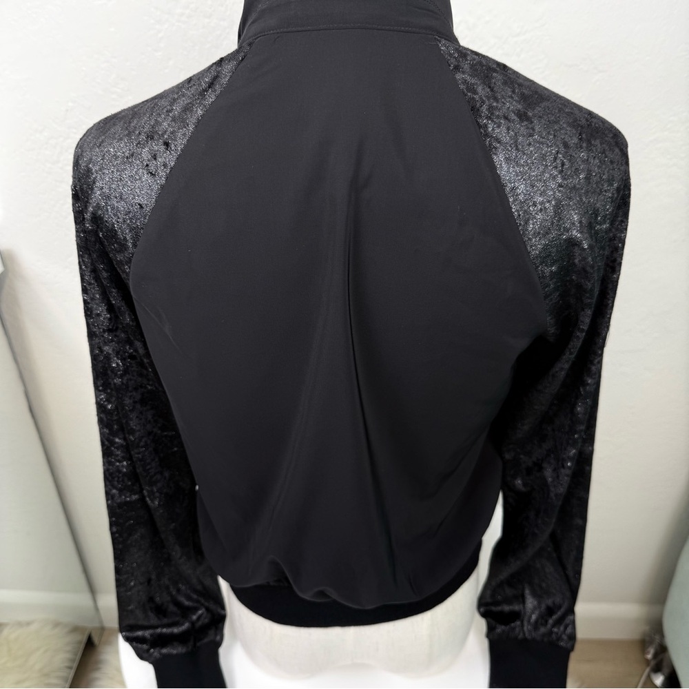 BCBGeneration Black Draped Open-Front Blazer/Text… - image 3